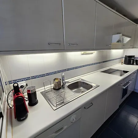 Rosario Duplex Μαρμπέλλα